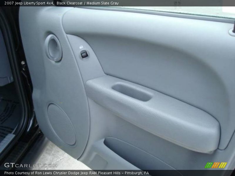 Black Clearcoat / Medium Slate Gray 2007 Jeep Liberty Sport 4x4