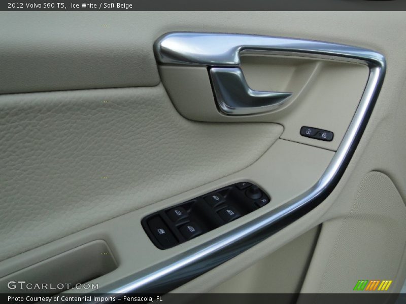 Ice White / Soft Beige 2012 Volvo S60 T5