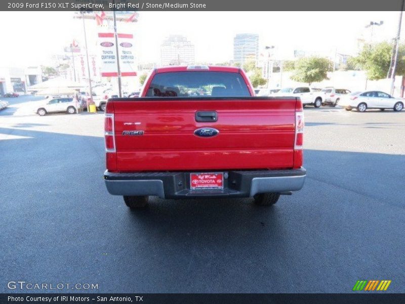 Bright Red / Stone/Medium Stone 2009 Ford F150 XLT SuperCrew