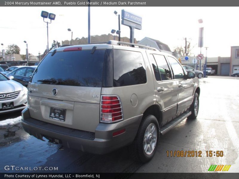 Pueblo Gold Metallic / Medium Dark Parchment 2004 Mercury Mountaineer AWD
