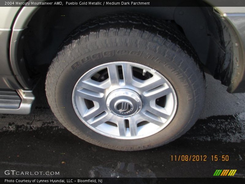 Pueblo Gold Metallic / Medium Dark Parchment 2004 Mercury Mountaineer AWD