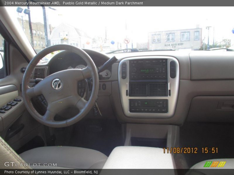 Pueblo Gold Metallic / Medium Dark Parchment 2004 Mercury Mountaineer AWD
