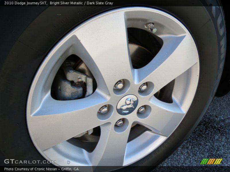 Bright Silver Metallic / Dark Slate Gray 2010 Dodge Journey SXT