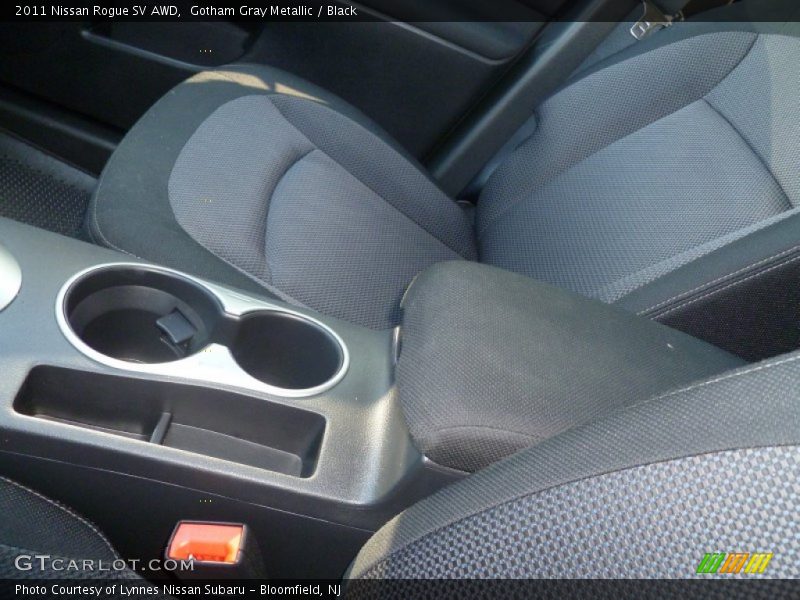 Gotham Gray Metallic / Black 2011 Nissan Rogue SV AWD