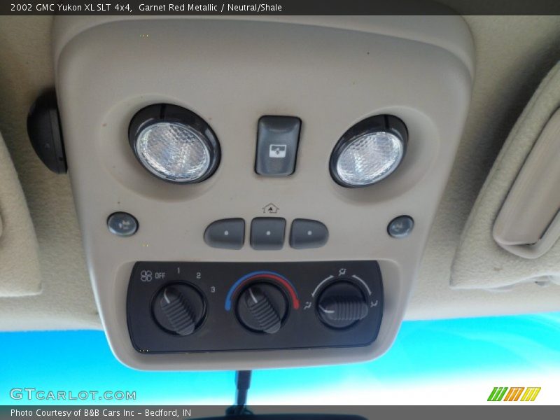 Garnet Red Metallic / Neutral/Shale 2002 GMC Yukon XL SLT 4x4