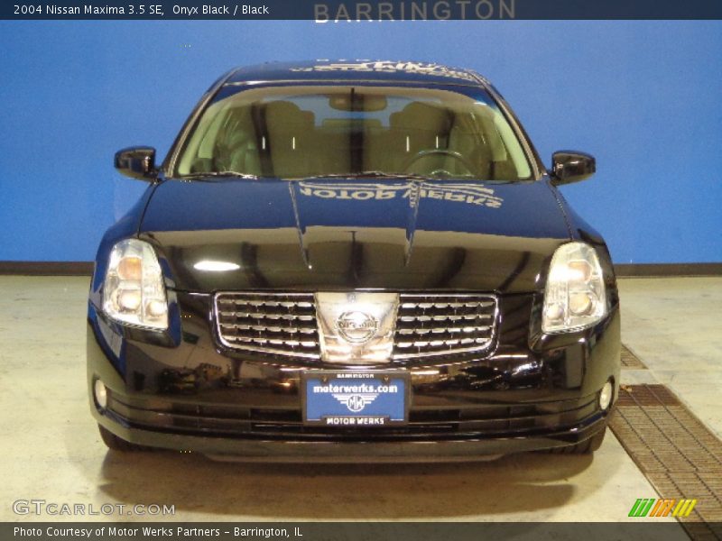 Onyx Black / Black 2004 Nissan Maxima 3.5 SE
