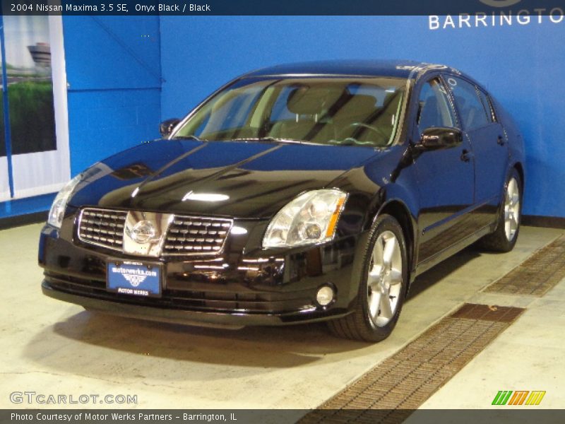 Onyx Black / Black 2004 Nissan Maxima 3.5 SE