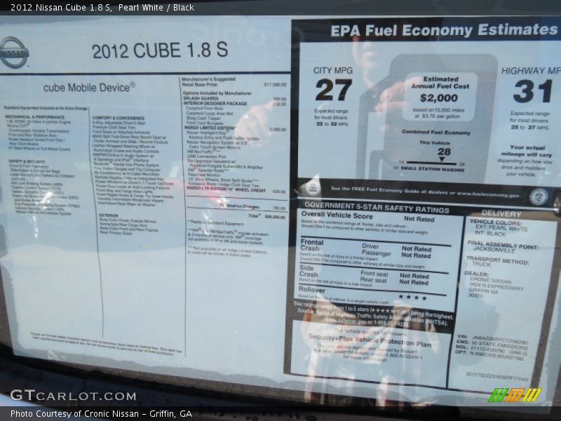 Pearl White / Black 2012 Nissan Cube 1.8 S