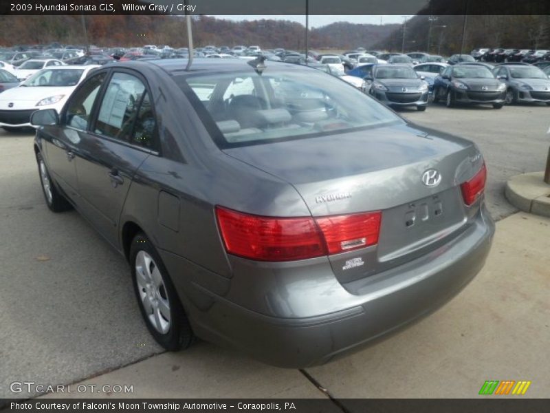 Willow Gray / Gray 2009 Hyundai Sonata GLS
