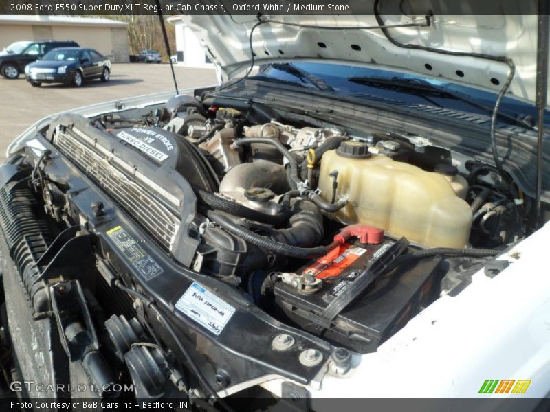 Oxford White / Medium Stone 2008 Ford F550 Super Duty XLT Regular Cab Chassis