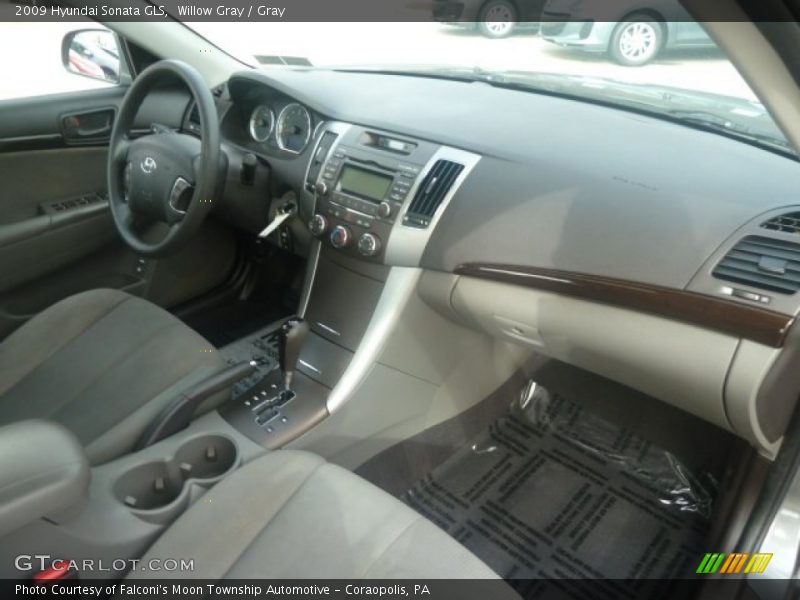 Willow Gray / Gray 2009 Hyundai Sonata GLS