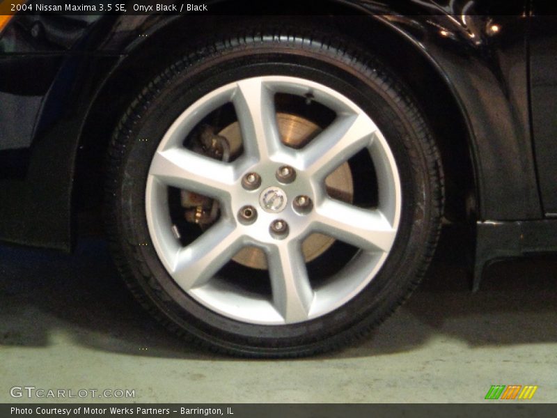 Onyx Black / Black 2004 Nissan Maxima 3.5 SE