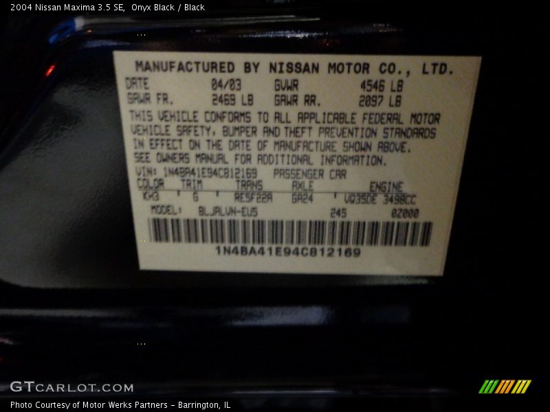 Onyx Black / Black 2004 Nissan Maxima 3.5 SE