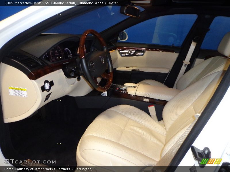 Diamond White / Oyster 2009 Mercedes-Benz S 550 4Matic Sedan