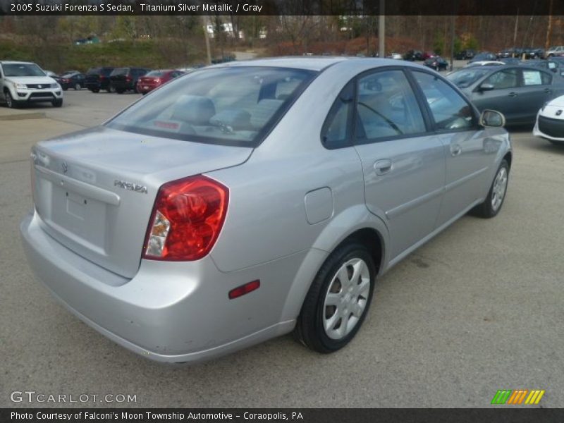 Titanium Silver Metallic / Gray 2005 Suzuki Forenza S Sedan