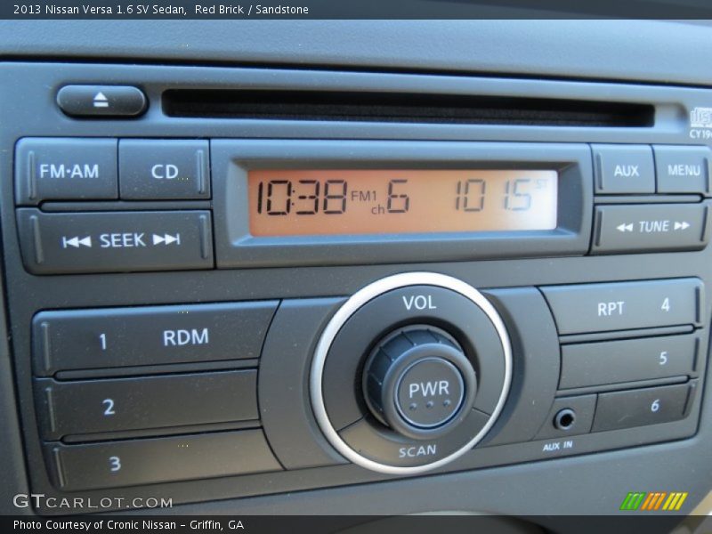 Audio System of 2013 Versa 1.6 SV Sedan
