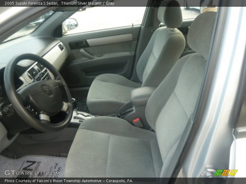Titanium Silver Metallic / Gray 2005 Suzuki Forenza S Sedan