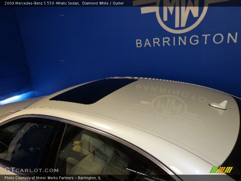Diamond White / Oyster 2009 Mercedes-Benz S 550 4Matic Sedan