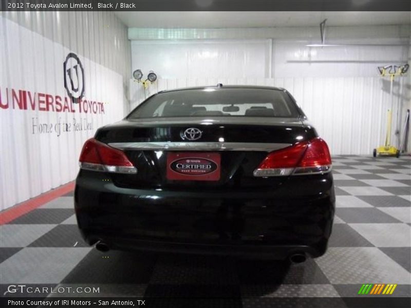 Black / Black 2012 Toyota Avalon Limited