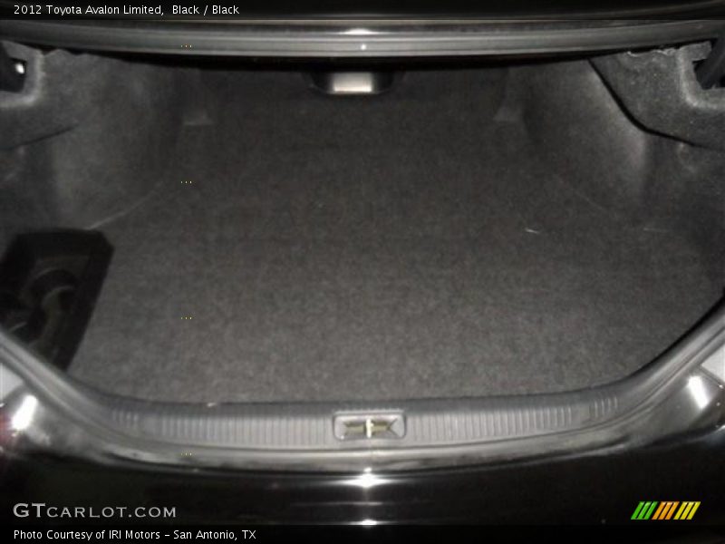 Black / Black 2012 Toyota Avalon Limited