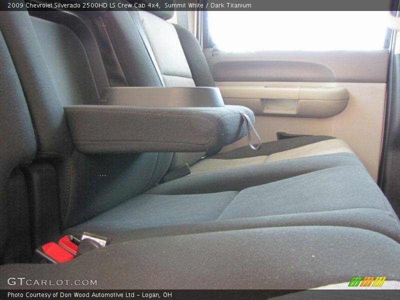 Summit White / Dark Titanium 2009 Chevrolet Silverado 2500HD LS Crew Cab 4x4