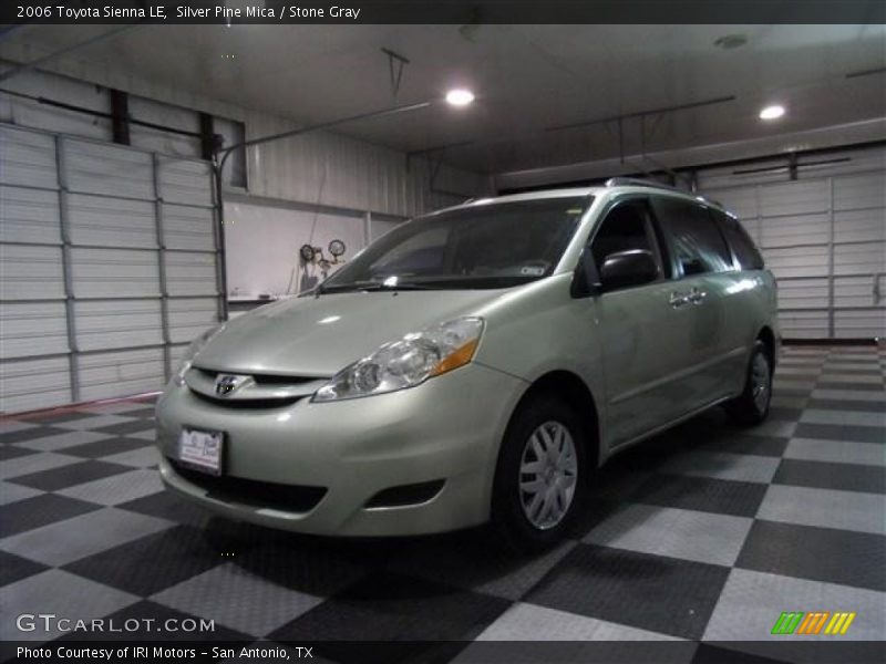 Silver Pine Mica / Stone Gray 2006 Toyota Sienna LE