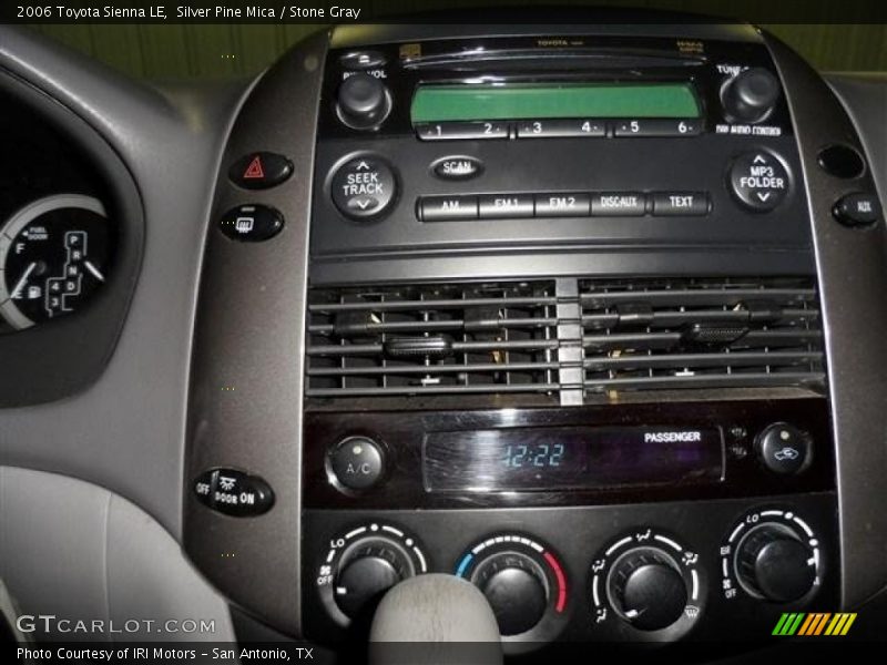 Silver Pine Mica / Stone Gray 2006 Toyota Sienna LE