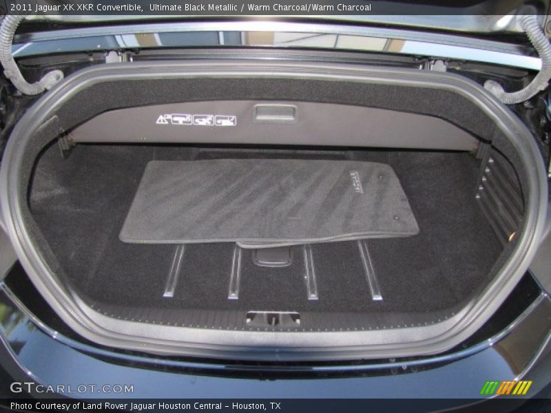  2011 XK XKR Convertible Trunk