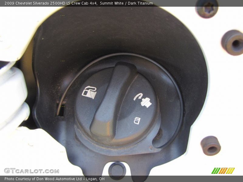 Summit White / Dark Titanium 2009 Chevrolet Silverado 2500HD LS Crew Cab 4x4