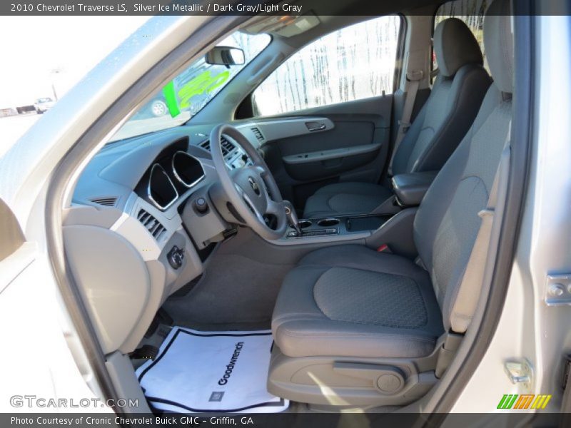 Silver Ice Metallic / Dark Gray/Light Gray 2010 Chevrolet Traverse LS