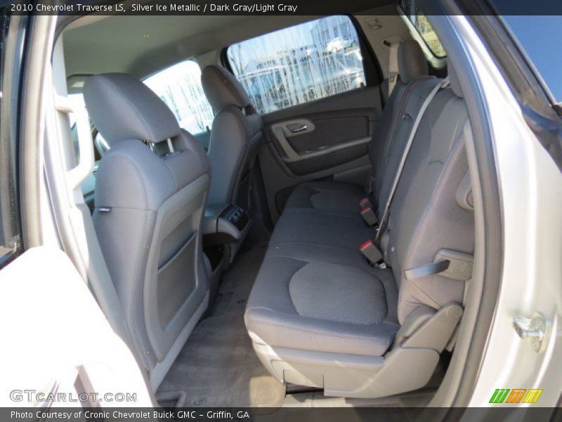 Silver Ice Metallic / Dark Gray/Light Gray 2010 Chevrolet Traverse LS