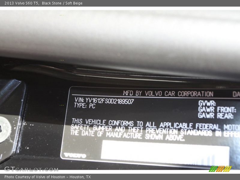 Black Stone / Soft Beige 2013 Volvo S60 T5