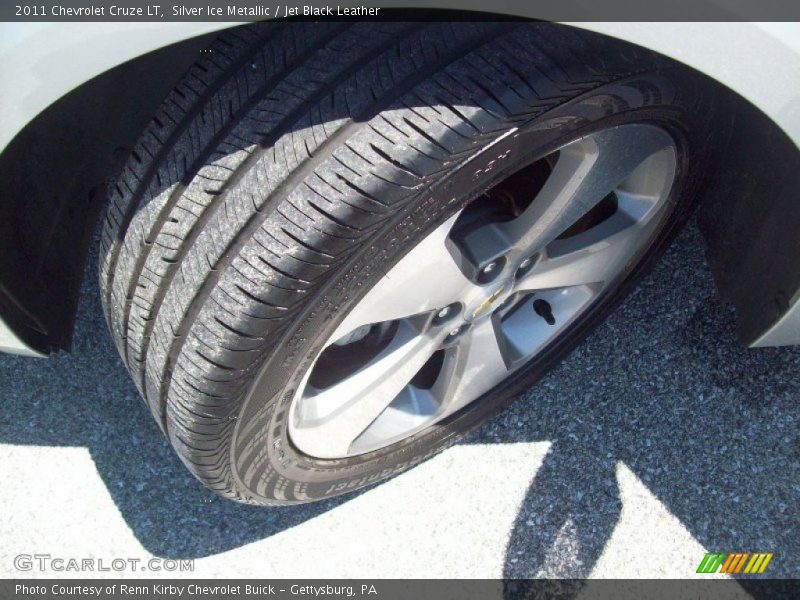 Silver Ice Metallic / Jet Black Leather 2011 Chevrolet Cruze LT