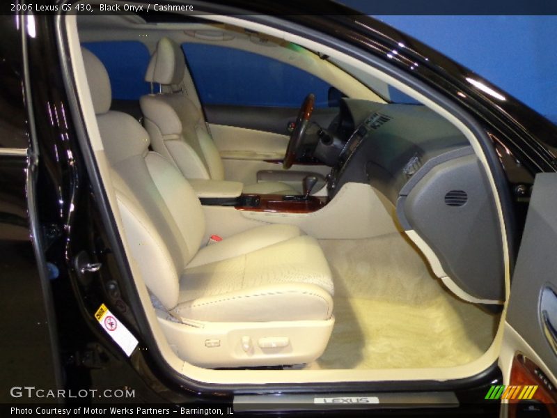 Black Onyx / Cashmere 2006 Lexus GS 430