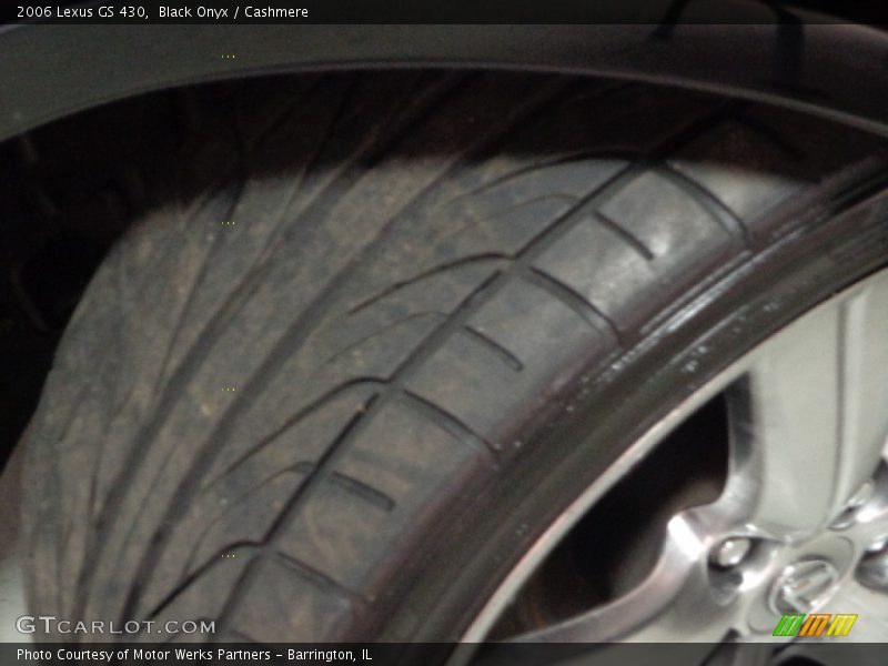 Black Onyx / Cashmere 2006 Lexus GS 430