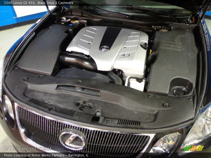 Black Onyx / Cashmere 2006 Lexus GS 430