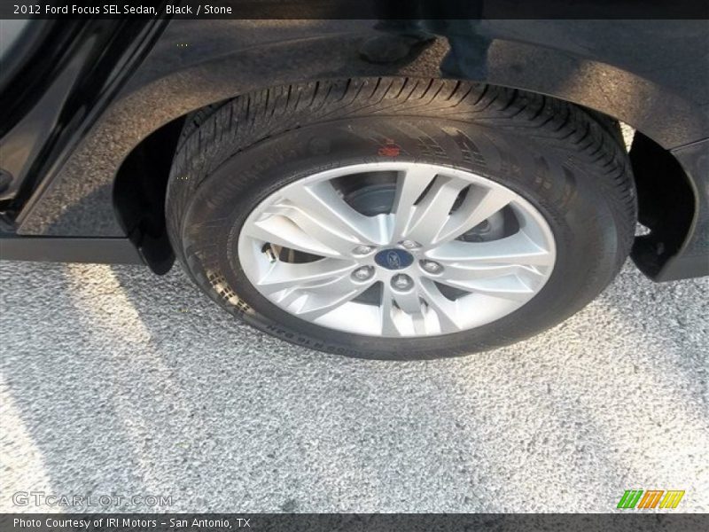 Black / Stone 2012 Ford Focus SEL Sedan