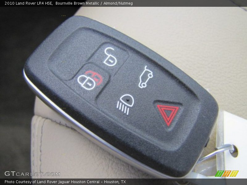 Keys of 2010 LR4 HSE