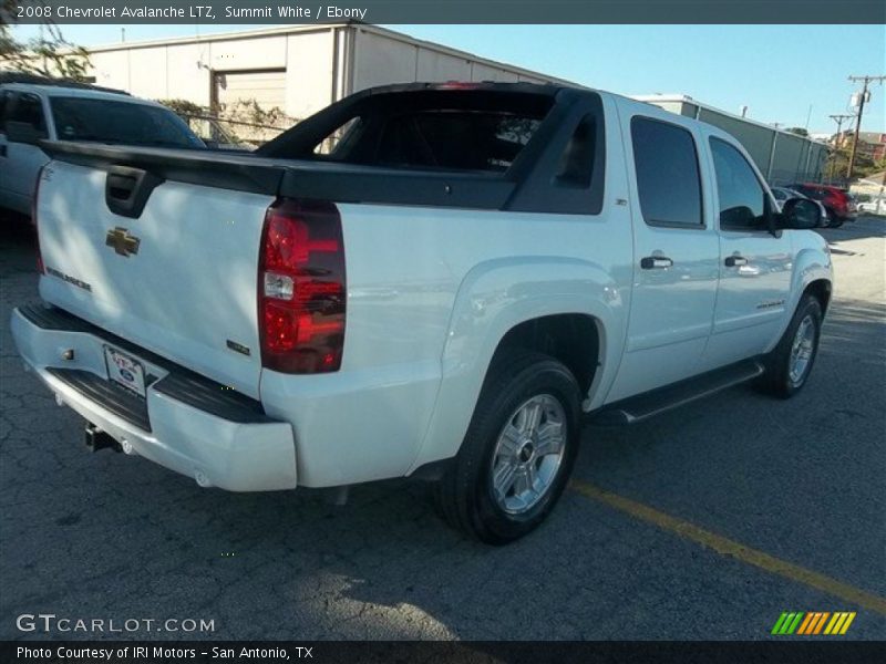 Summit White / Ebony 2008 Chevrolet Avalanche LTZ