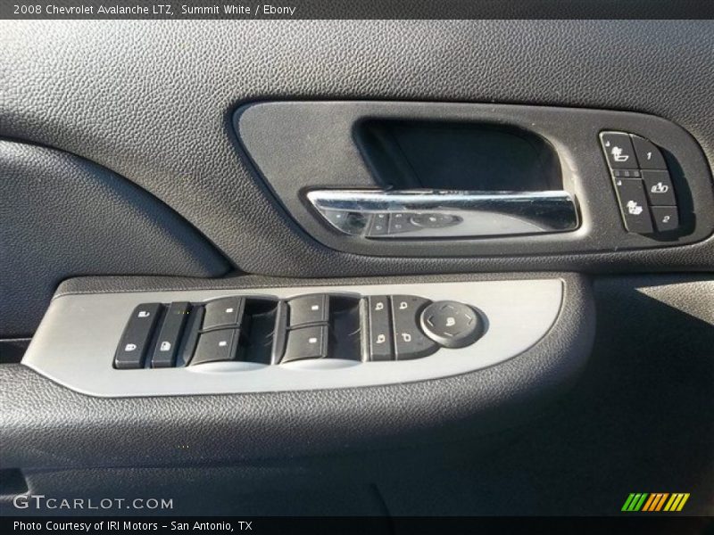 Summit White / Ebony 2008 Chevrolet Avalanche LTZ