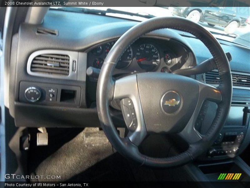 Summit White / Ebony 2008 Chevrolet Avalanche LTZ