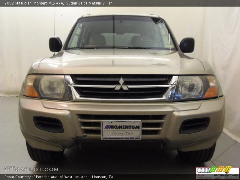 Sudan Beige Metallic / Tan 2002 Mitsubishi Montero XLS 4x4
