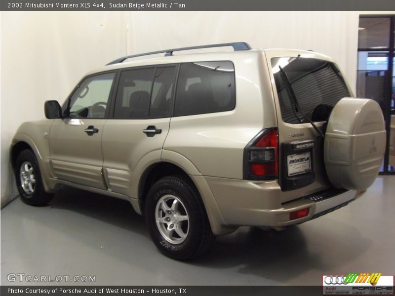 Sudan Beige Metallic / Tan 2002 Mitsubishi Montero XLS 4x4