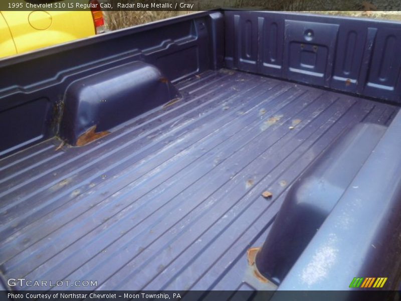 Radar Blue Metallic / Gray 1995 Chevrolet S10 LS Regular Cab