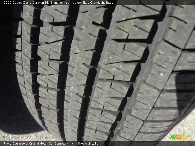 Stone White / Medium Slate Gray/Light Shale 2009 Dodge Grand Caravan SE