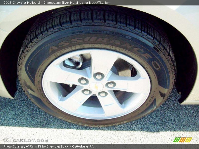 Champagne Silver Metallic / Jet Black/Titanium 2013 Chevrolet Malibu LS