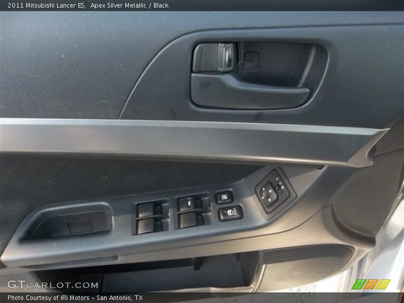 Apex Silver Metallic / Black 2011 Mitsubishi Lancer ES
