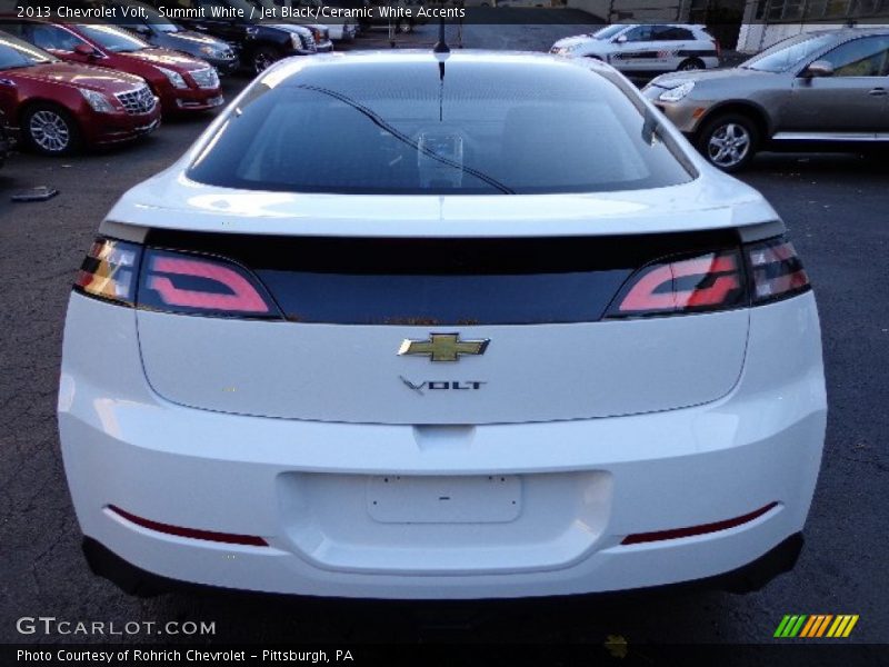 Summit White / Jet Black/Ceramic White Accents 2013 Chevrolet Volt