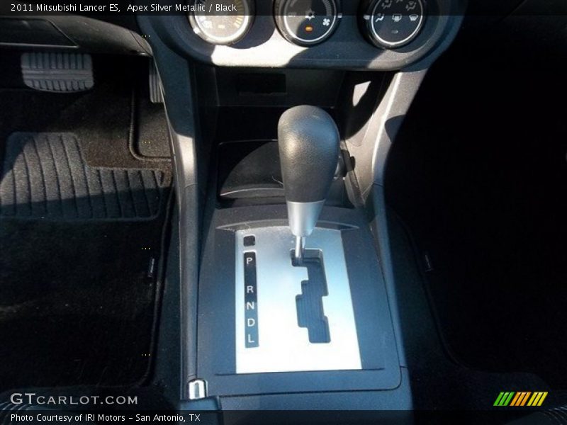 Apex Silver Metallic / Black 2011 Mitsubishi Lancer ES