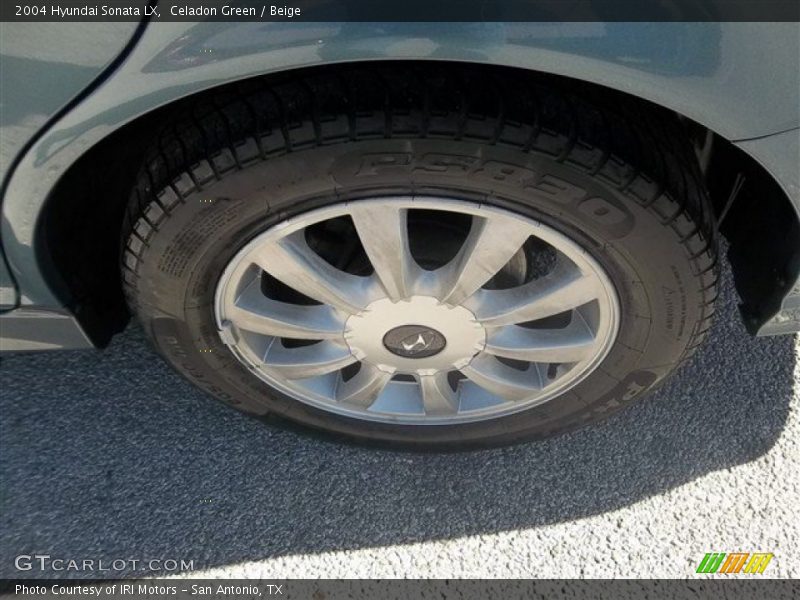Celadon Green / Beige 2004 Hyundai Sonata LX